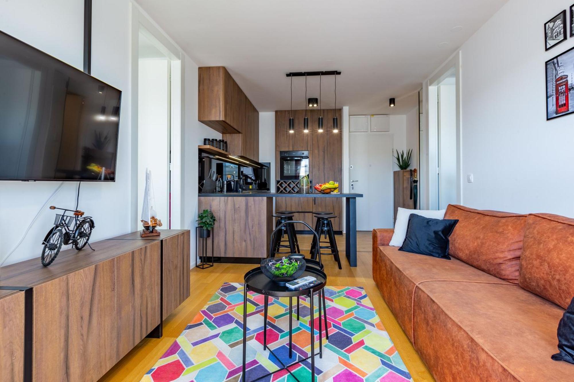 Maraschino 2br Balcony Garage And Bbq Appartement *